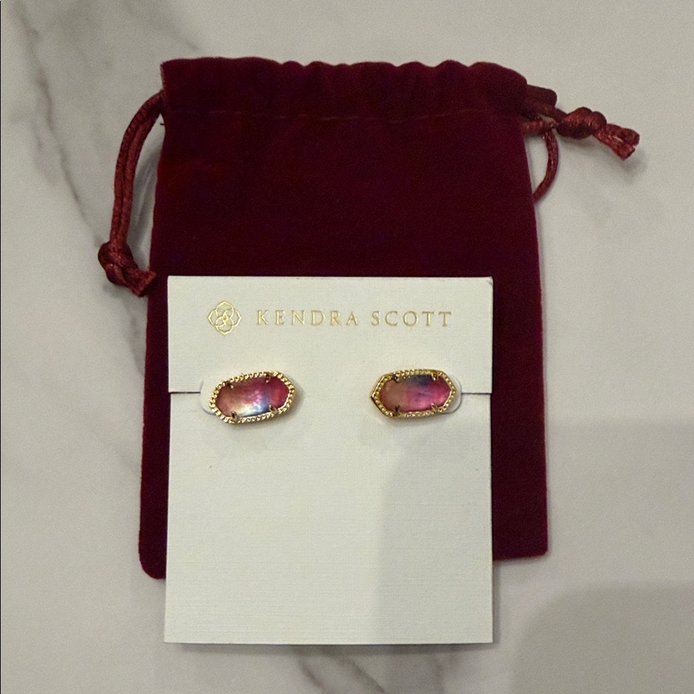 LIKE NEW Kendra Scott Fuchsia and Gold Oval Earrings